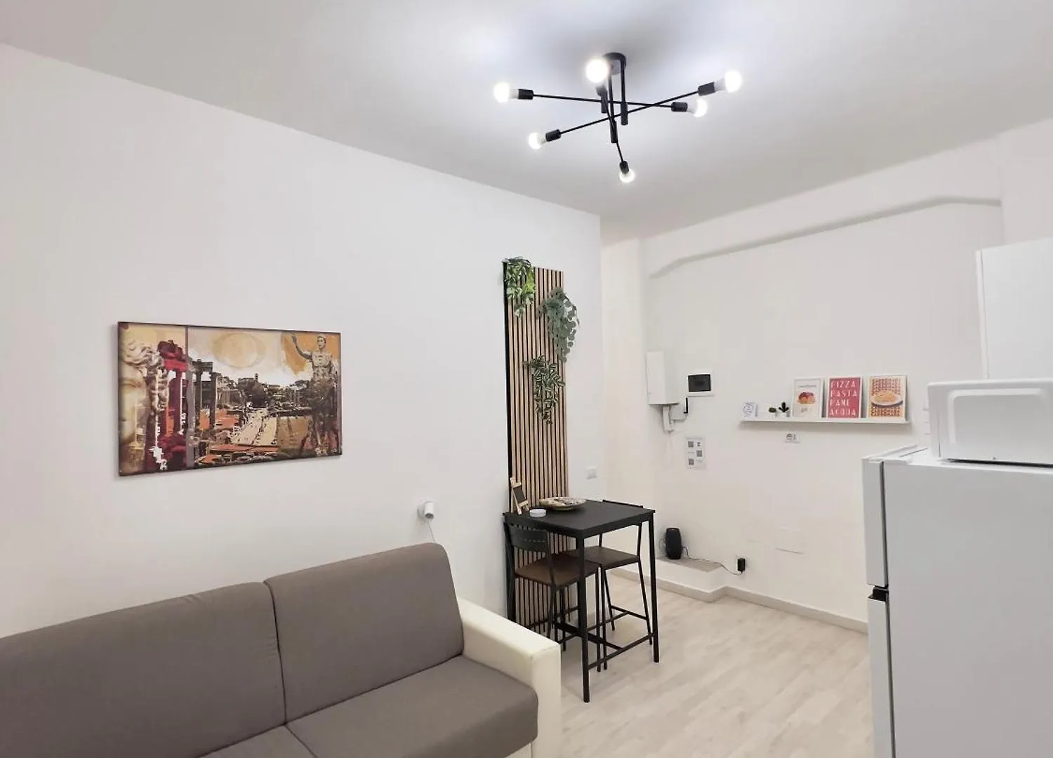 Trastevere House-Suite Elegante Nel Centro Storico Roma